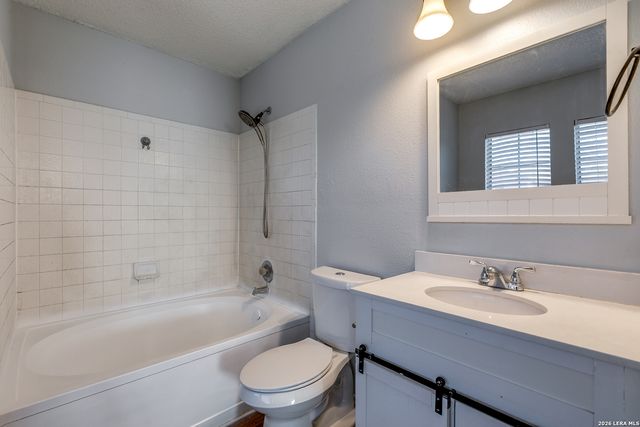 338 Territory Oak, San Antonio, TX 78253