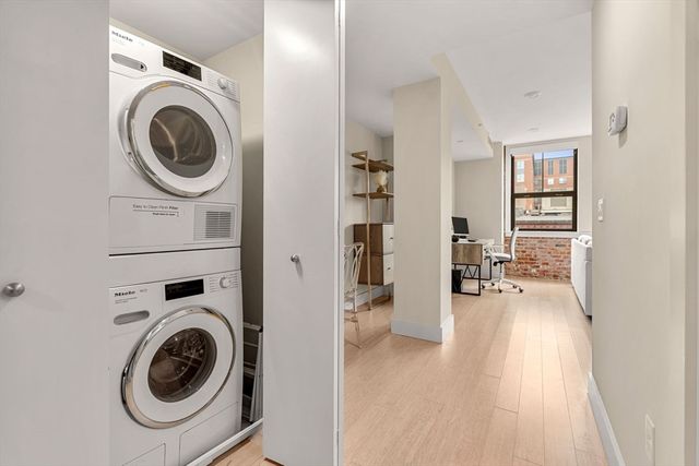 121 Portland St 609, Boston, MA 02114