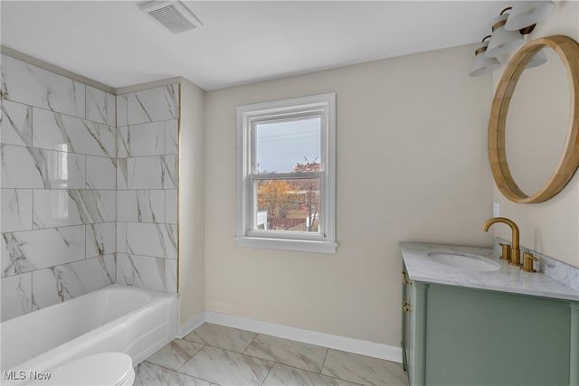 16716 Invermere Avenue, Cleveland, OH 44128