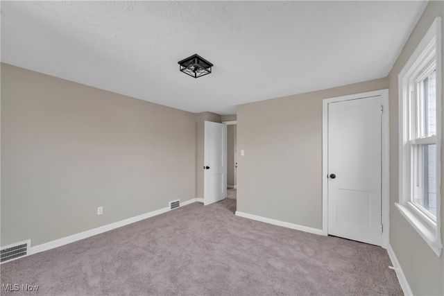 16716 Invermere Avenue, Cleveland, OH 44128