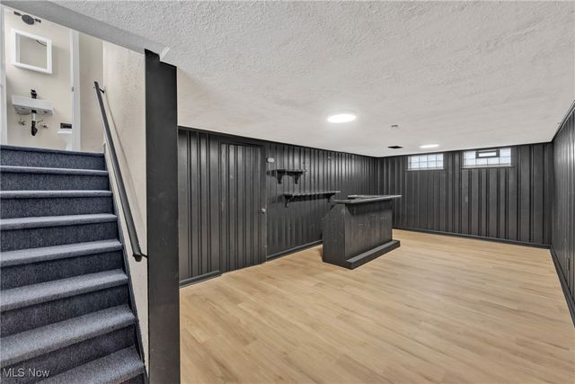 16716 Invermere Avenue, Cleveland, OH 44128