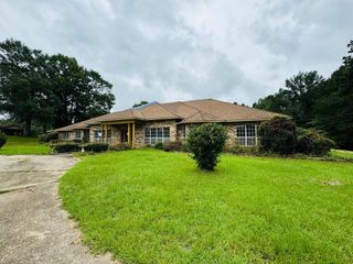 820 E Washington, Brookhaven, MS 39601