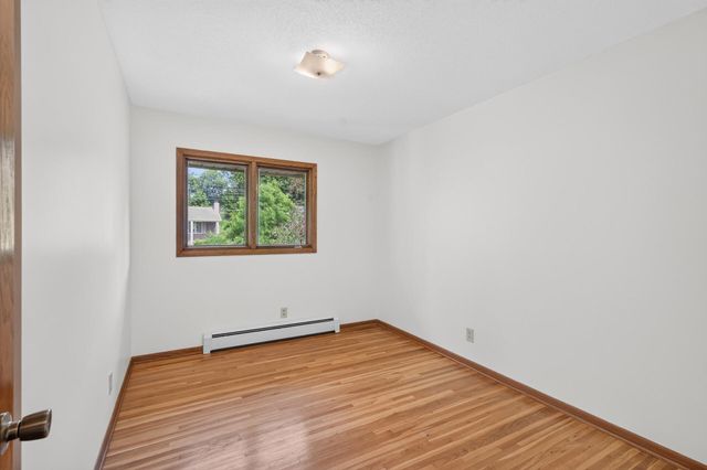 11508 Galtier Drive, Burnsville, MN 55337
