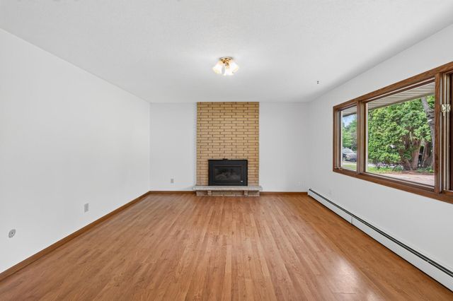 11508 Galtier Drive, Burnsville, MN 55337