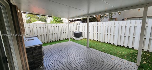 8909 SW 225th Ter, Cutler Bay, FL 33190