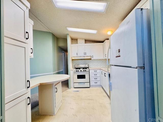 2888 Iris Avenue 84, San Diego, CA 92154