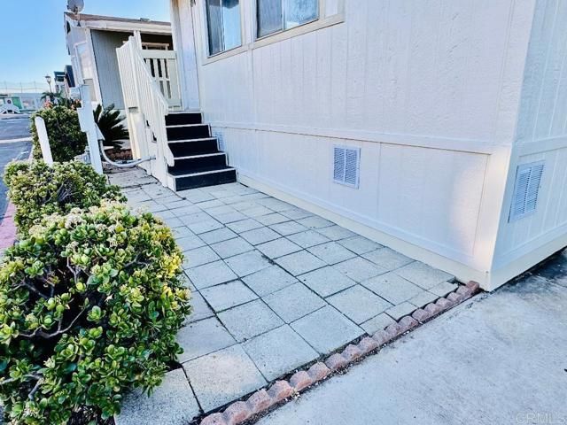 2888 Iris Avenue 84, San Diego, CA 92154