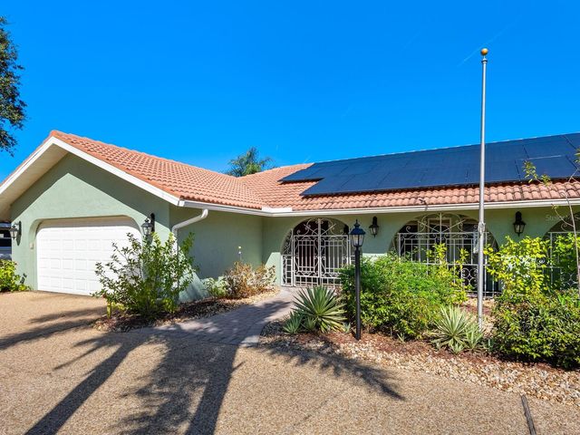 4725 GREENCROFT ROAD, Sarasota, FL 34235