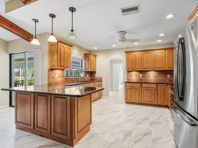 4725 GREENCROFT ROAD, Sarasota, FL 34235