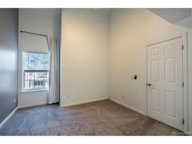 4943 S Carson St 207, Aurora, CO 80015