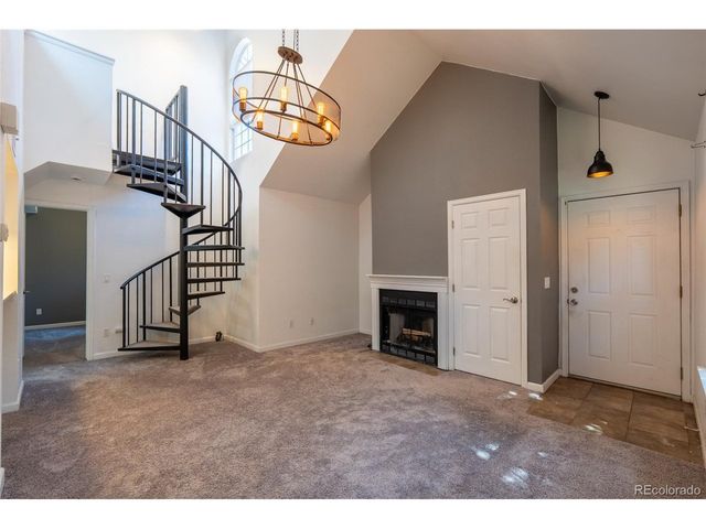 4943 S Carson St 207, Aurora, CO 80015