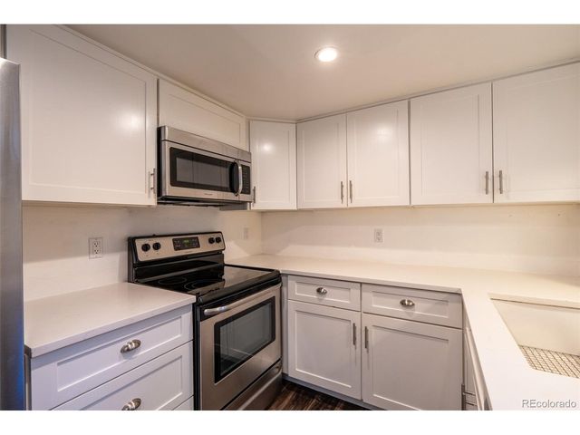 4943 S Carson St 207, Aurora, CO 80015