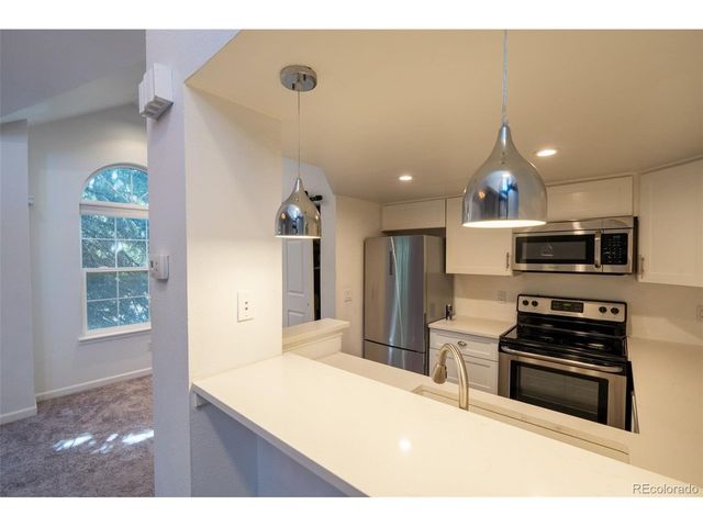 4943 S Carson St 207, Aurora, CO 80015