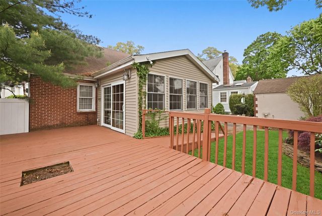 333 Jackson Avenue, West Hempstead, NY 11552
