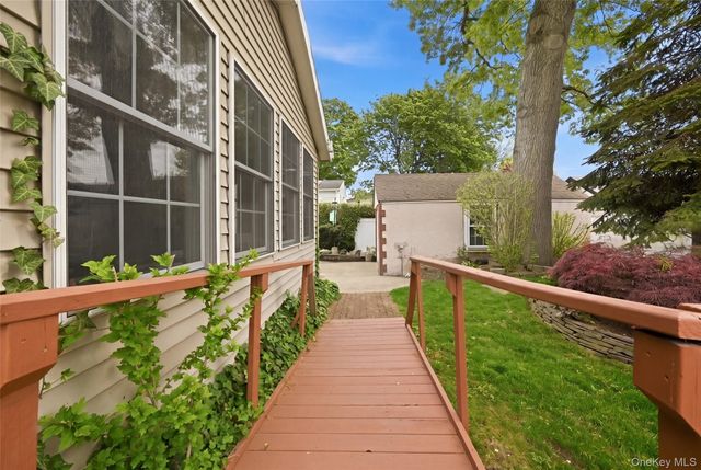 333 Jackson Avenue, West Hempstead, NY 11552