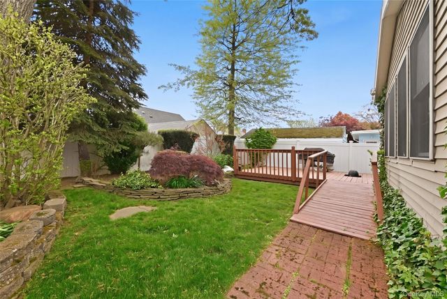 333 Jackson Avenue, West Hempstead, NY 11552