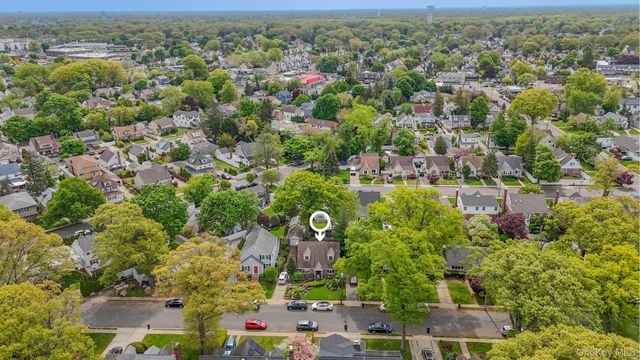 333 Jackson Avenue, West Hempstead, NY 11552