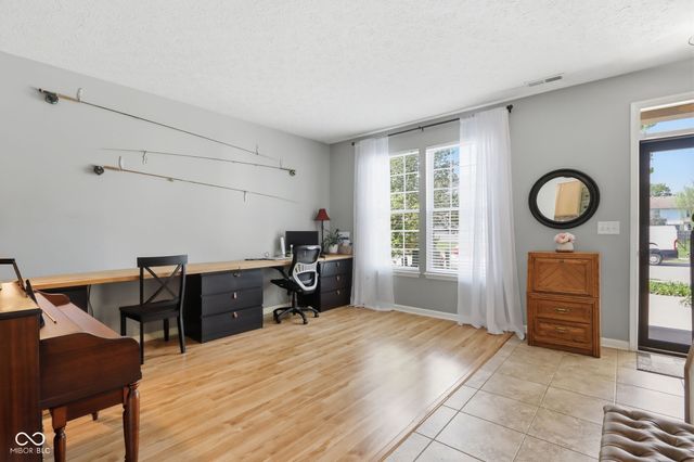 4137 Hennessey Drive, Plainfield, IN 46168