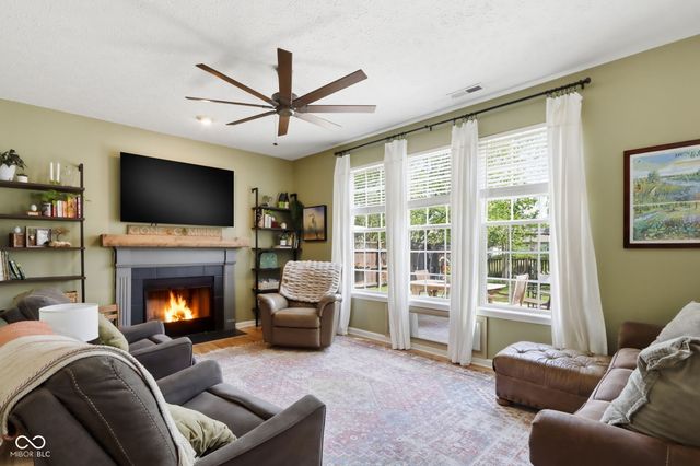 4137 Hennessey Drive, Plainfield, IN 46168