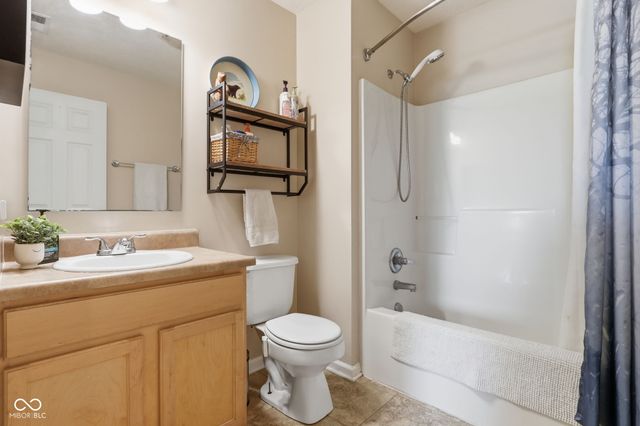 4137 Hennessey Drive, Plainfield, IN 46168