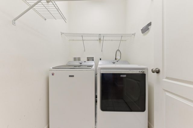 113 Canterbury Place, Royal Palm Beach, FL 33414