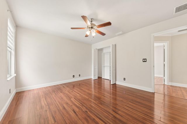 113 Canterbury Place, Royal Palm Beach, FL 33414