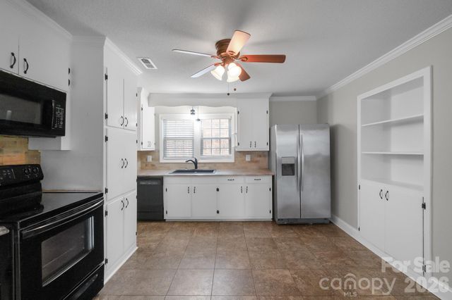 391 Phillipstown Road, Kershaw, SC 29067