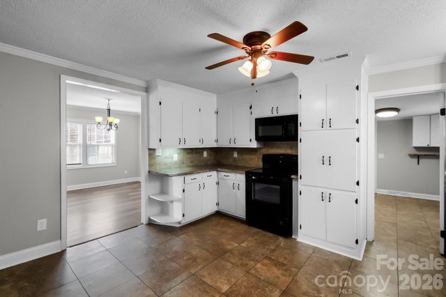 391 Phillipstown Road, Kershaw, SC 29067