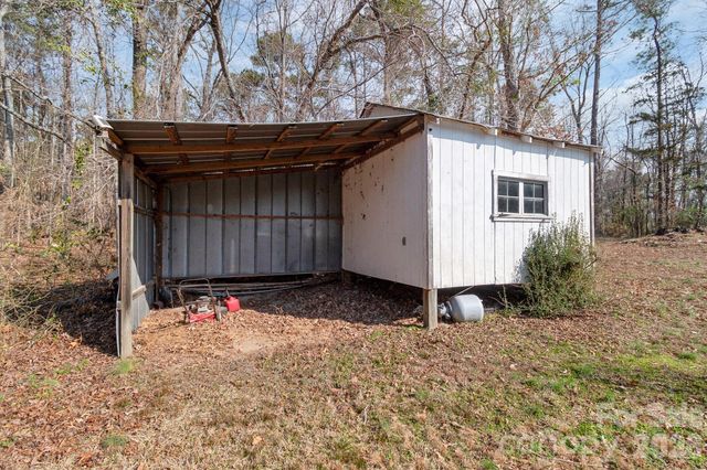 391 Phillipstown Road, Kershaw, SC 29067