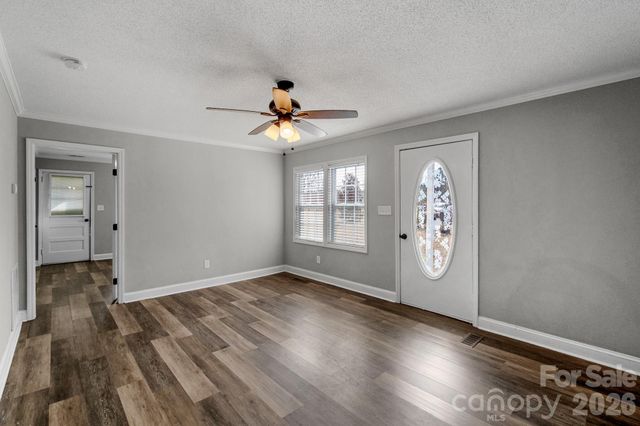 391 Phillipstown Road, Kershaw, SC 29067