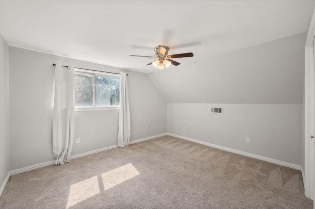 2402 Woodlawn Drive, Ennis, TX 75119