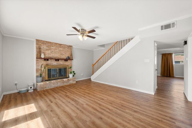 2402 Woodlawn Drive, Ennis, TX 75119