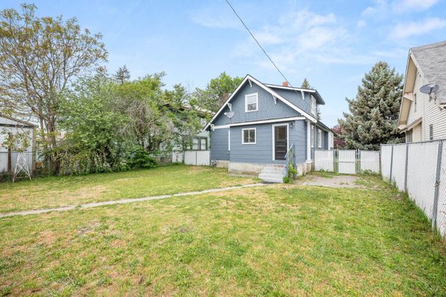 1223 W CLEVELAND Ave, Spokane, WA 99205