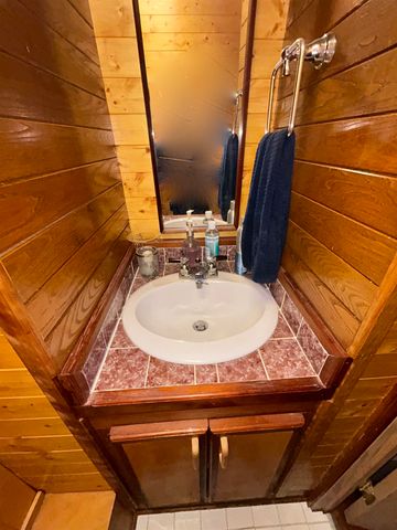 112 East Avenue, Burlington, VT 05401