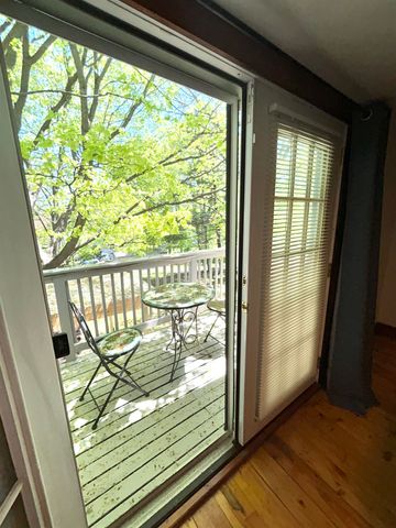 112 East Avenue, Burlington, VT 05401