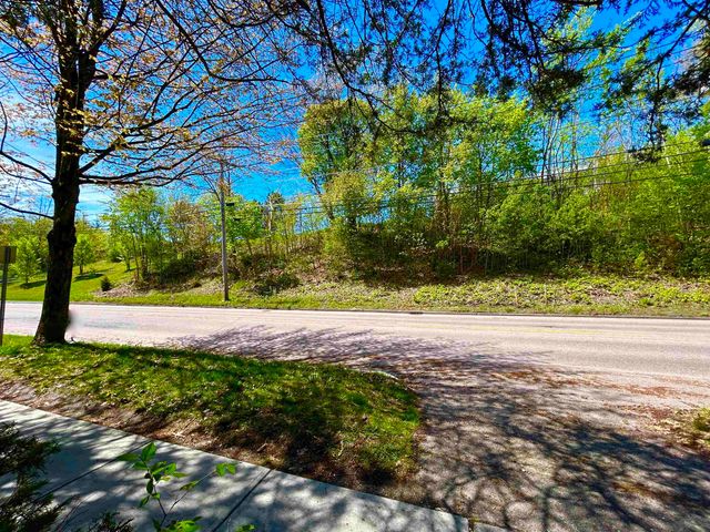 112 East Avenue, Burlington, VT 05401