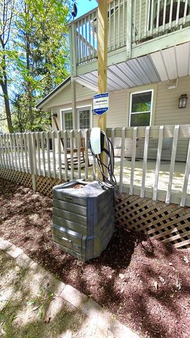 112 East Avenue, Burlington, VT 05401