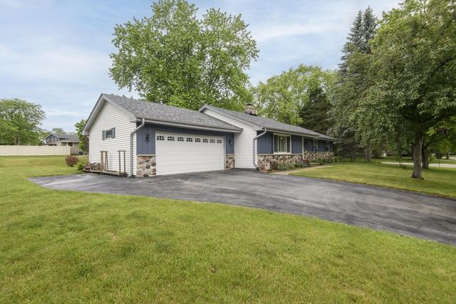 N110W15845 Catskill LANE, Germantown, WI 53022