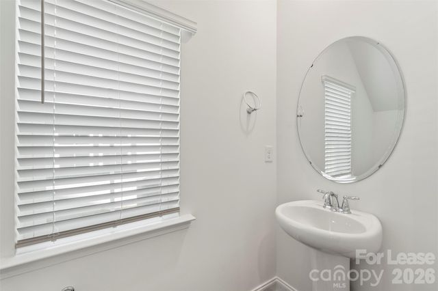 5009 Cherry Gum Court, Matthews, NC 28105