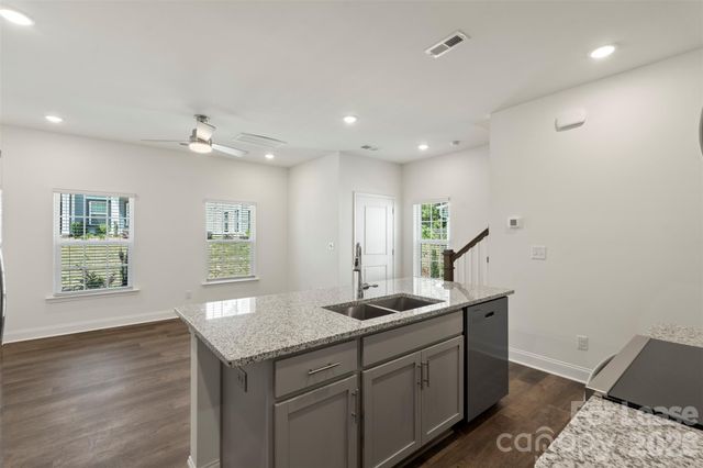 5009 Cherry Gum Court, Matthews, NC 28105