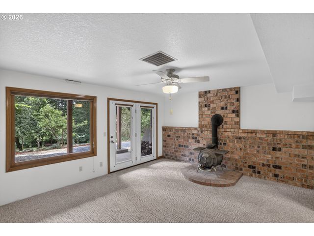 28262 HAFFERMAN Rd, Scappoose, OR 97056