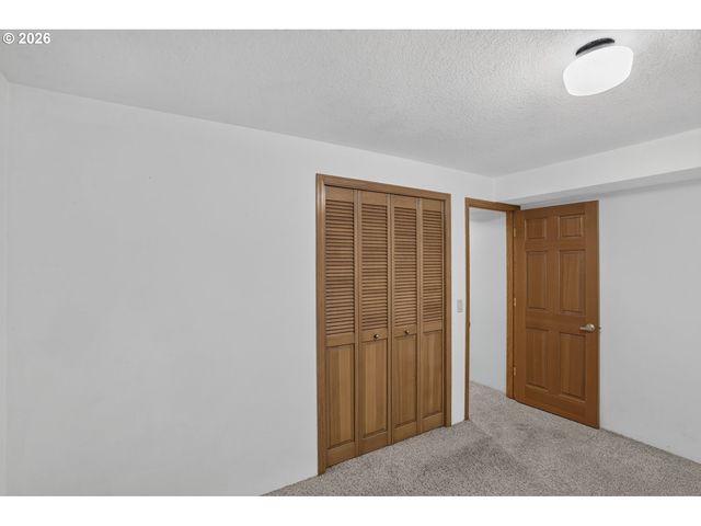 28262 HAFFERMAN Rd, Scappoose, OR 97056