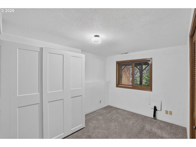28262 HAFFERMAN Rd, Scappoose, OR 97056
