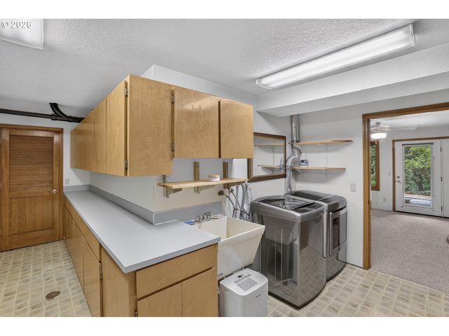 28262 HAFFERMAN Rd, Scappoose, OR 97056