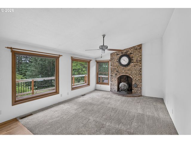 28262 HAFFERMAN Rd, Scappoose, OR 97056