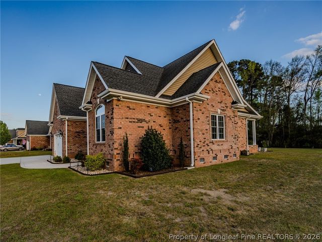 87 Brown Stone Drive, Lumberton, NC 28360