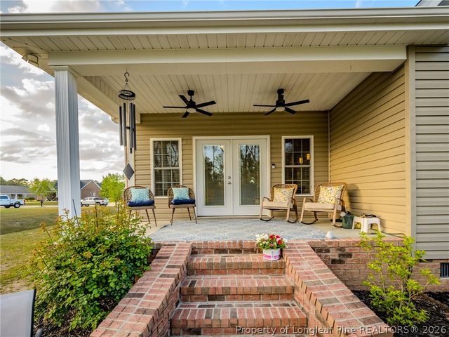 87 Brown Stone Drive, Lumberton, NC 28360