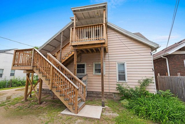 205 S OAKLAND STREET, Green Bay, WI 54303