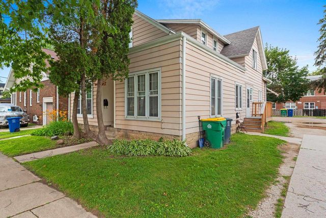 205 S OAKLAND STREET, Green Bay, WI 54303