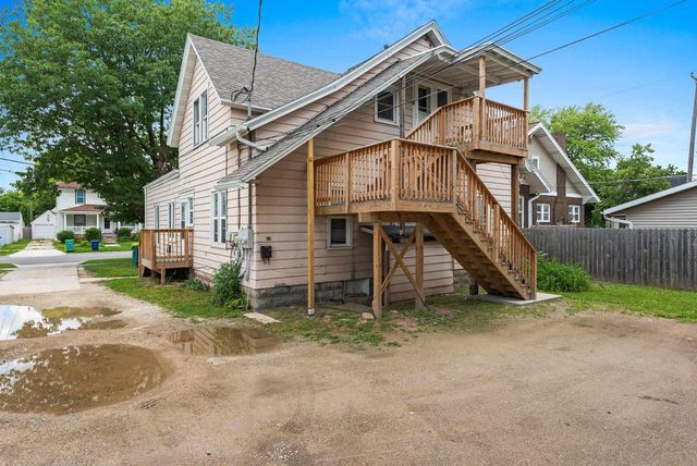 205 S OAKLAND STREET, Green Bay, WI 54303